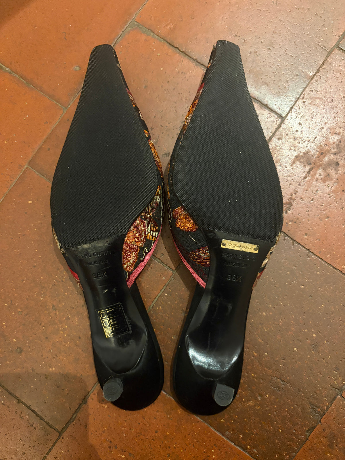 Vintage Dolce & Gabbana Chinese Brocade Heels